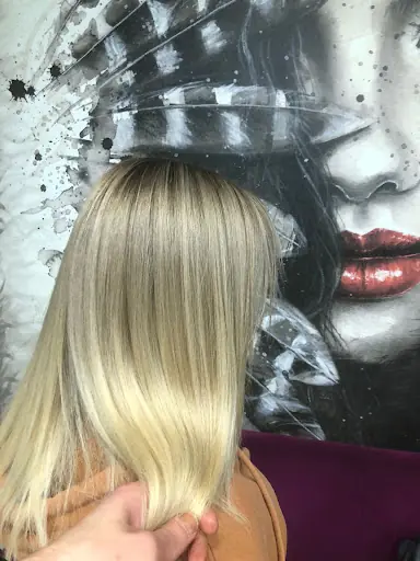Saloon hestia kadın kuaförü(İlker Ünlüsoy) 4