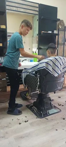 Salon Erdemli 4