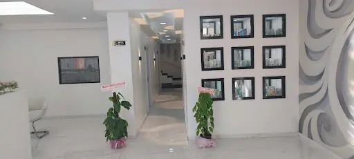 Reina's Güzellik Merkezi