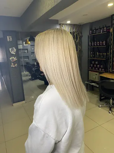 Salon Gökhan kaya