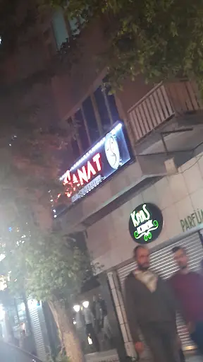 Sanat Bayan Kuaforu 4