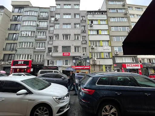 Almila Çoşkun Kuaför 4