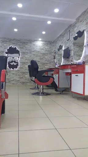 SALON UĞURLU