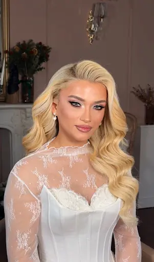Aylin Ece Akınses Makeup Studio