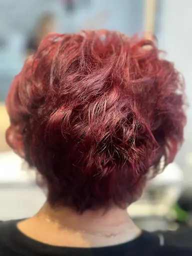 Fatma Erden Hair Studio | Özlüce Bayan Kuaförü