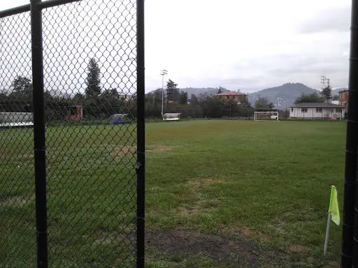 Şuayip Futbol Sahası