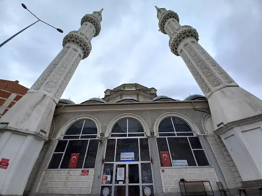 Kürtün Merkez Camii