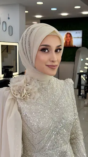 Kuaför Aziz Büşra |Hair Designer - Makeup Artist| 4