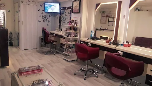 Esinti Güzellik Salonu 2