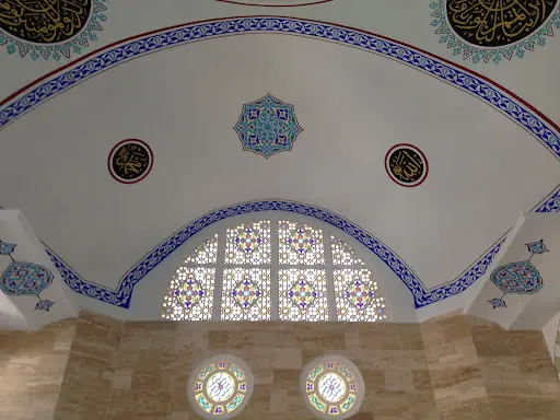 Sulusaray Merkez Camii