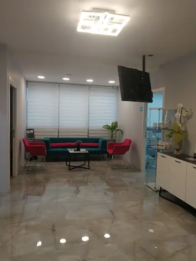 Yeslife Estetik ve Güzellik Merkezi 2