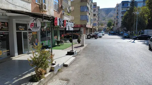 Ali arslantas sac tasarim erkek kuaforu 4