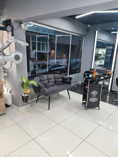 Mert Koç HAIRCENTER 2