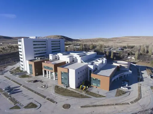 BAYBURT YENİ DEVLET HASTANESİ 4