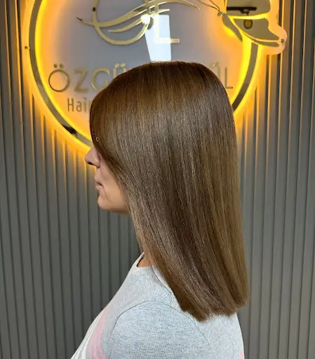 Özgül Ergül Hair Design & Make Up