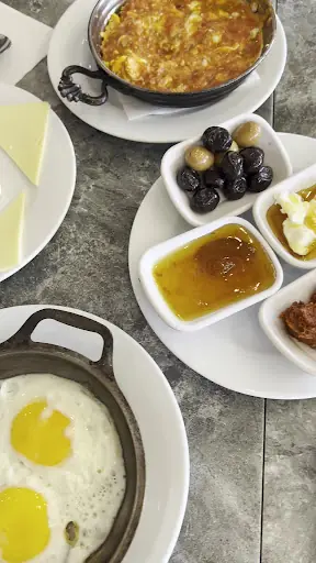 Güven Cafe 3