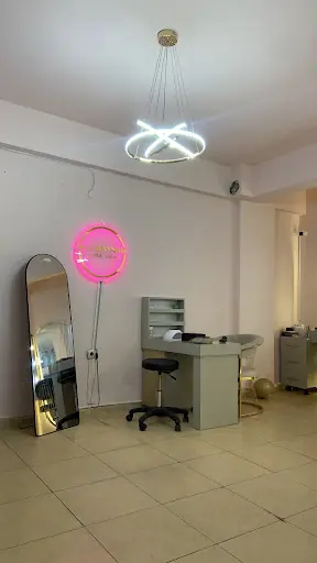 SILA GÜVENDİK GÜZELLİK SALONU 2