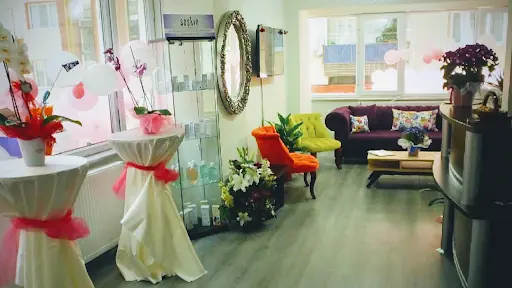 SAKLI GÜZELLİK SALONU
