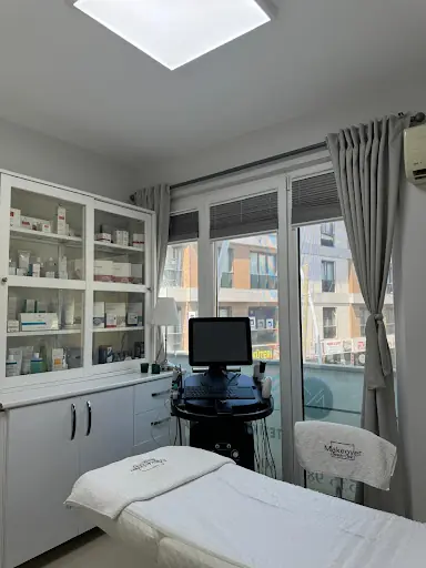 MAKEOVER BESLENME VE ESTETİK MERKEZİ