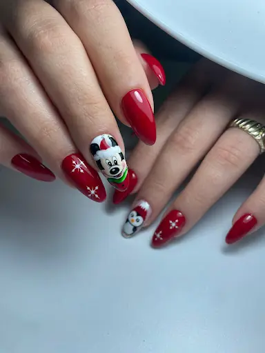 İrem Kavak Beauty | Güzellik Salonu – Tırnak / Nail Studio, İstanbul (4. fotoğraf)