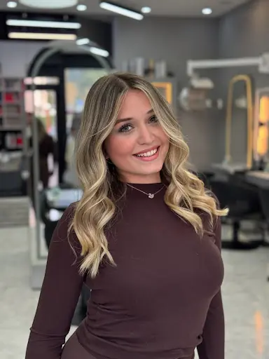 MUSTAFA ÖZCAN HAIR STUDIO | BEYLİKDÜZÜ GELİN BAŞI | BEYLİKDÜZÜ OMBRE | BEYLİKDÜZÜ KUAFÖR | BEYLİKDÜZÜ BAYAN KUAFÖRÜ 2