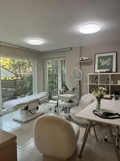 Didem ÖZKAN Beauty - 4D Erkek Kaş Tasarımı ve Güzellik Merkezi 4