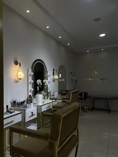 Leyla & berfin Beauty makeup studio 4