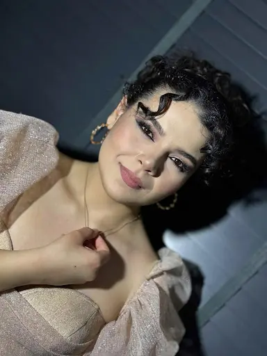 Freelance Makeup Artist Sena Küçükçakır 3