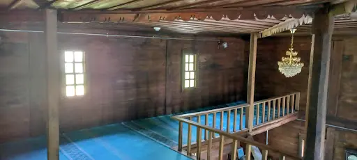 Tarihi Ayaklıalan Camii 3