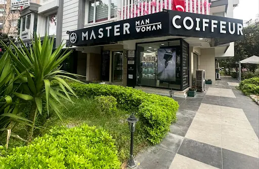Master Kuaför Antalya Hair Extensions Salon 4