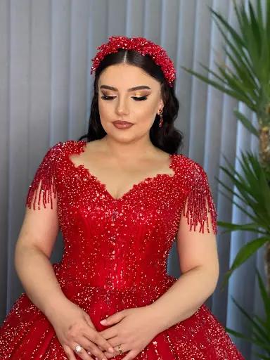 Büşra Aladağ make up studio & kuaför 4