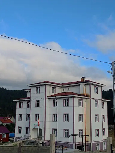 ÖZEL GÜLBAHÇE ORTAOKUL ERKEK ÖĞRENCİ YURDU 3