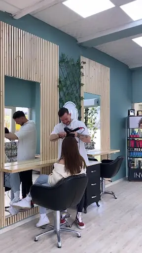 Oğuz hair stylist 3