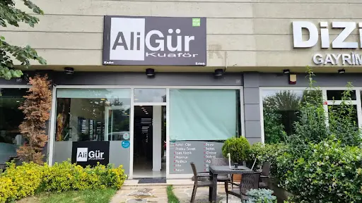 AliGür Kuaför Acarkent – Tırnak / Nail Studio, İstanbul