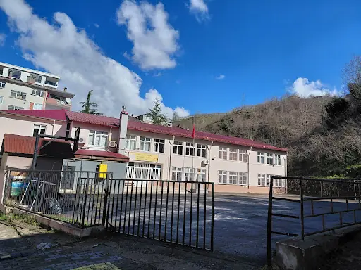 Yağlıdere Çok Programlı Anadolu Lisesi 3