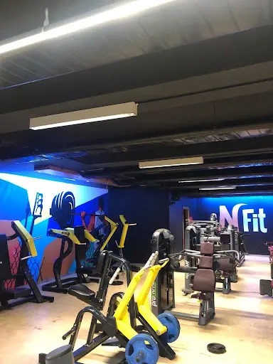 BOON CLUB GYM BATIŞEHİR SPOR SALONU MERKEZİ – SPA & Wellness, İstanbul