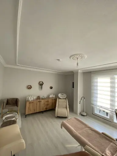MİA BELLA ESTETİK & GÜZELLİK MERKEZİ