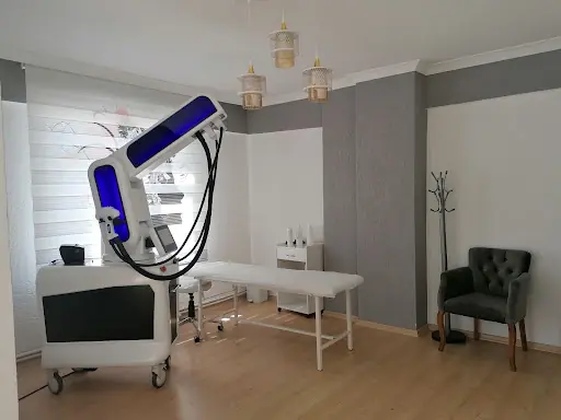 LEİLAMED GÜZELLİK SALONU