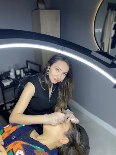 Begüm Kaynar Beauty 3