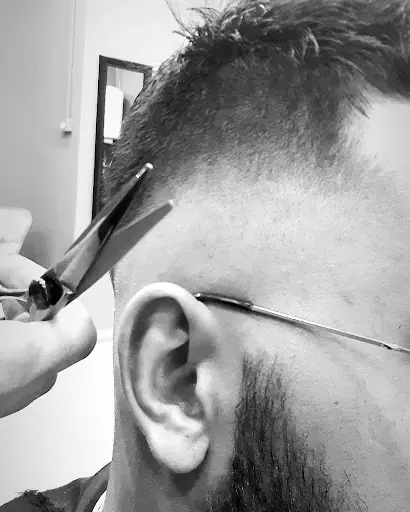 Salon Fethan Demirtaş Erkek Kuaförü 3