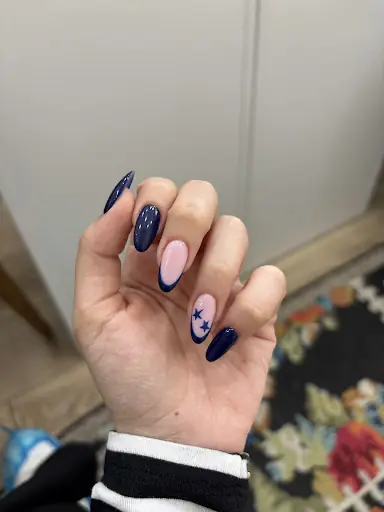 Studio No.13 – Tırnak / Nail Studio, İstanbul