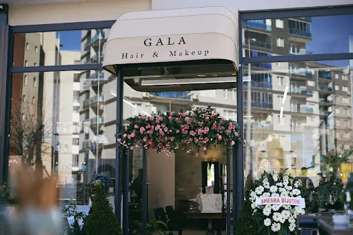 Gala Hair Makeup 2