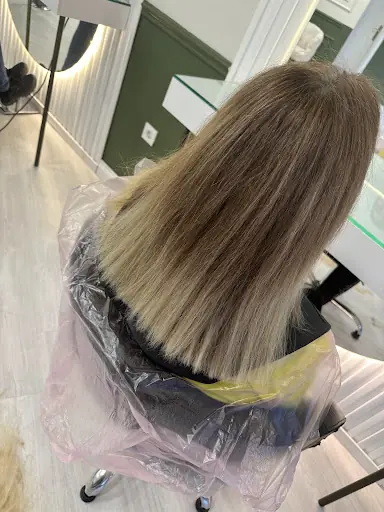 HAYA GÜZELLİK SALONU 4