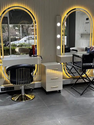 Ünzile ÇAPUK Hair & Makeup Studio 2