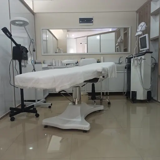 Zehra Cicioğlu Beauty Lounge 2