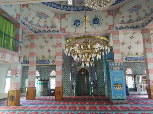 Azdavay Merkez Camii 5