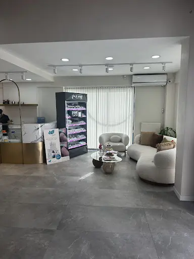 Birce Göksal Beauty Studio 2