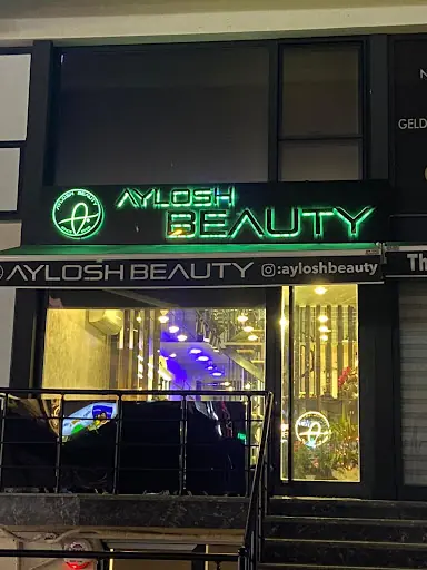 Aylosh Beauty 2
