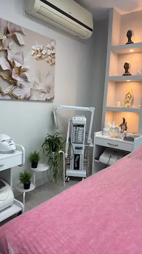 By Magic Touch Güzellik Merkezi Lazer Epilasyon Bölgesel Zayıflama Cilt Bakımı Ümraniye 3