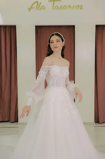 Alâ Moda Evi Ve Kuaför 4